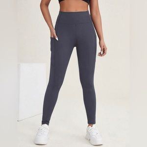 Women’s GYM Leggings Size Medium